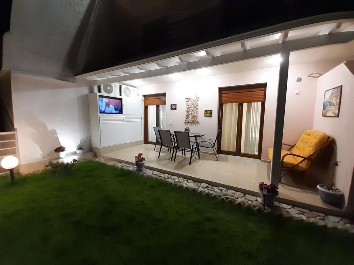 Modern Apartment Kallithea 1 Екстер'єр фото