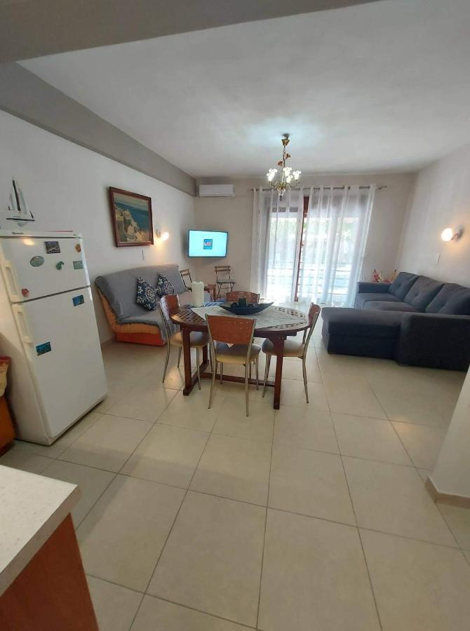 Modern Apartment Kallithea 1 Екстер'єр фото