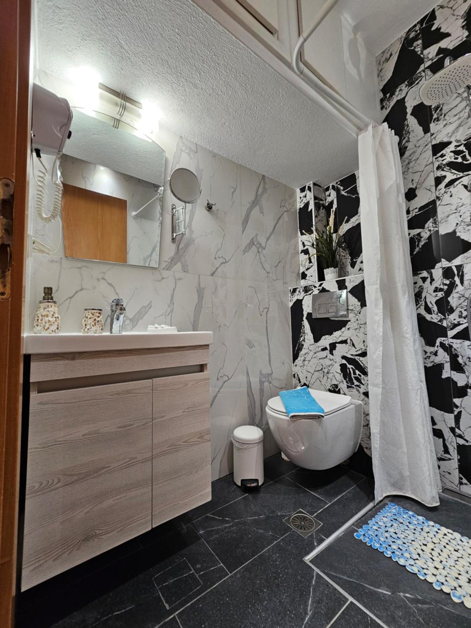Modern Apartment Kallithea 1 Екстер'єр фото
