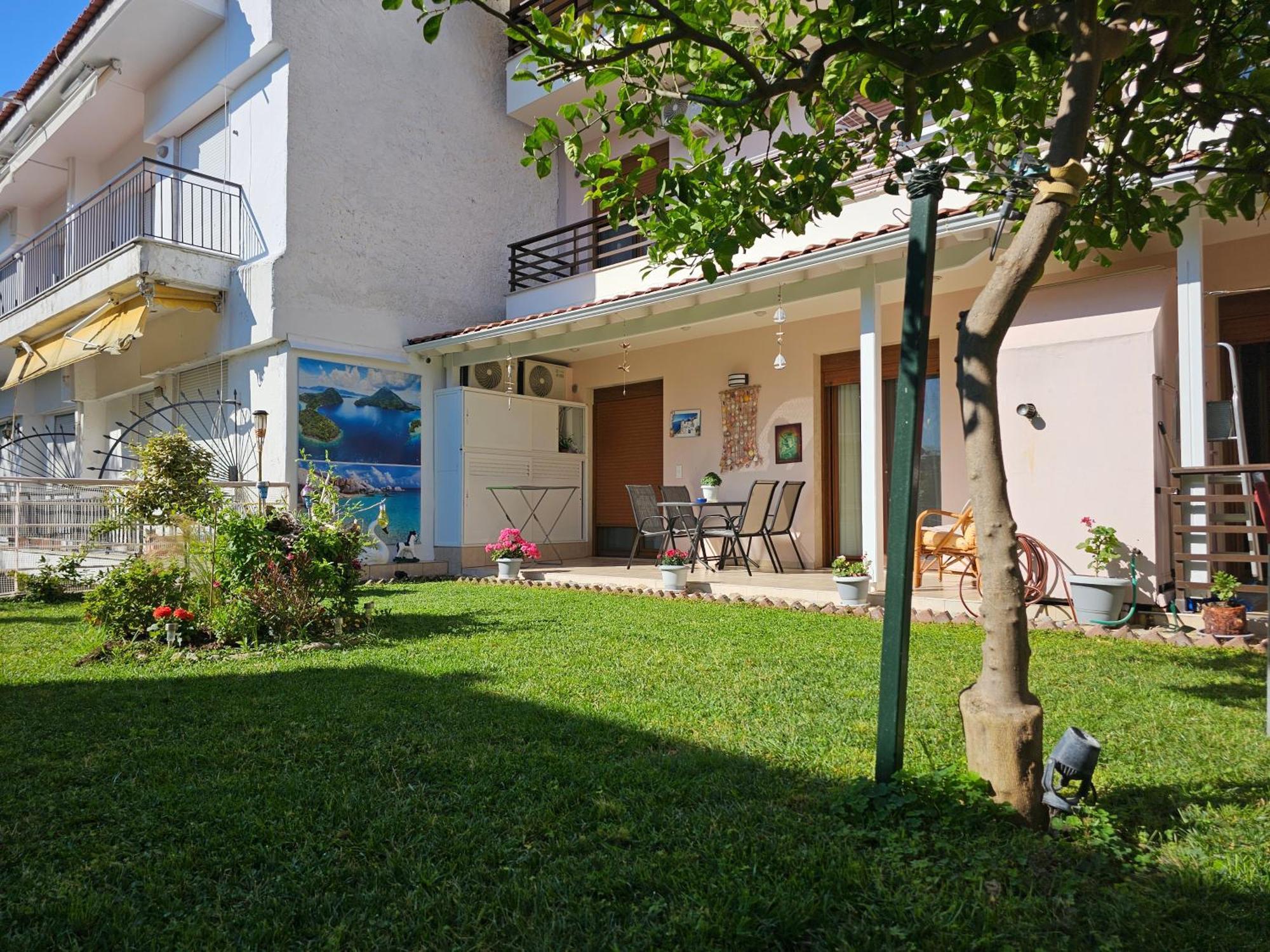 Modern Apartment Kallithea 1 Екстер'єр фото